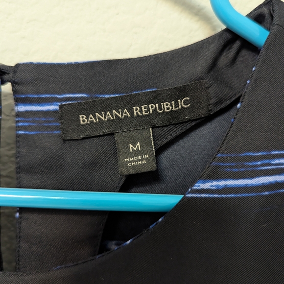 Banana Republic Black and Blue Top - Picture 3 of 4